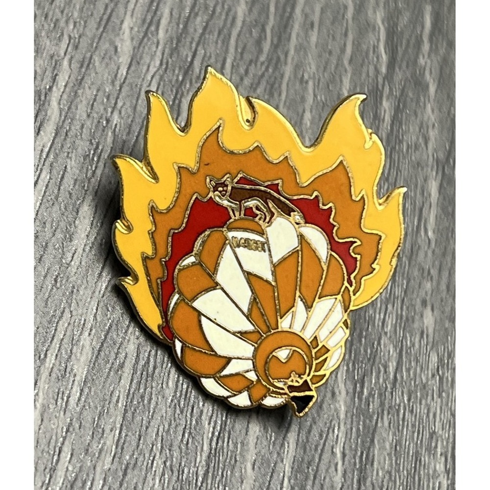 Vintage Hot Air Balloon On Fire Enamel Pin Fox Collectible Gold Tone Clutch